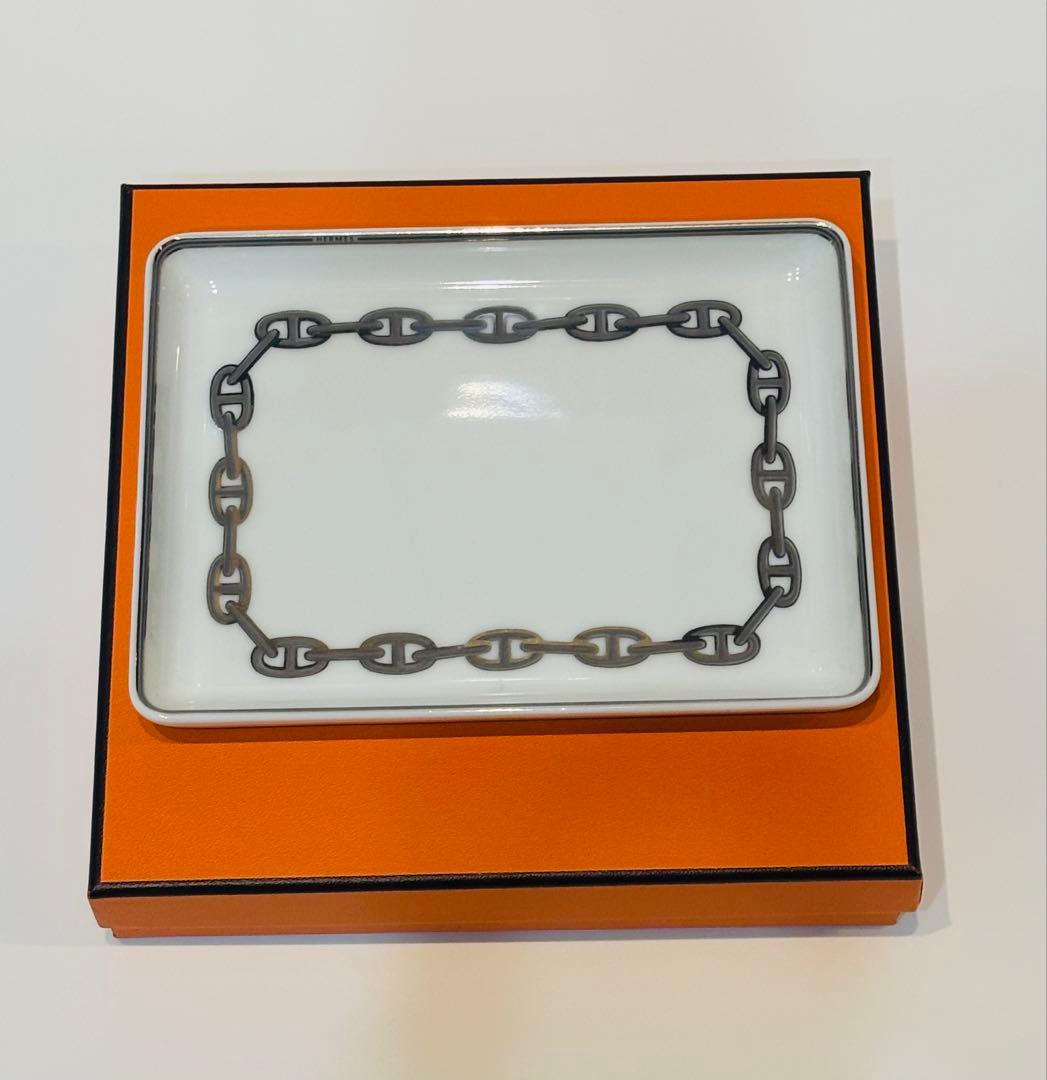 HERMES エルメス　シェーヌダンクル　トレー プラチナ 皿 食器 小物入