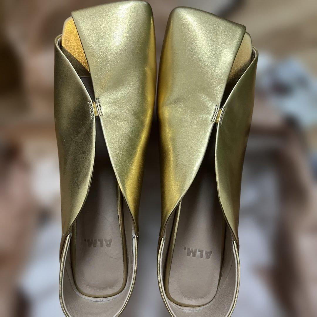 靴 ALM ERIN LEATHER PUMPS 37