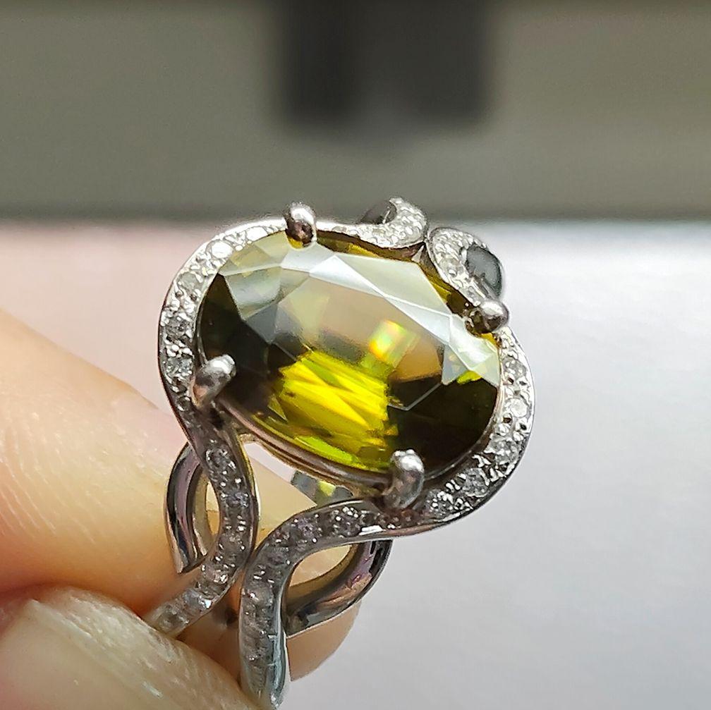 スフェーン3.25ctダイヤpt900リング12.5号