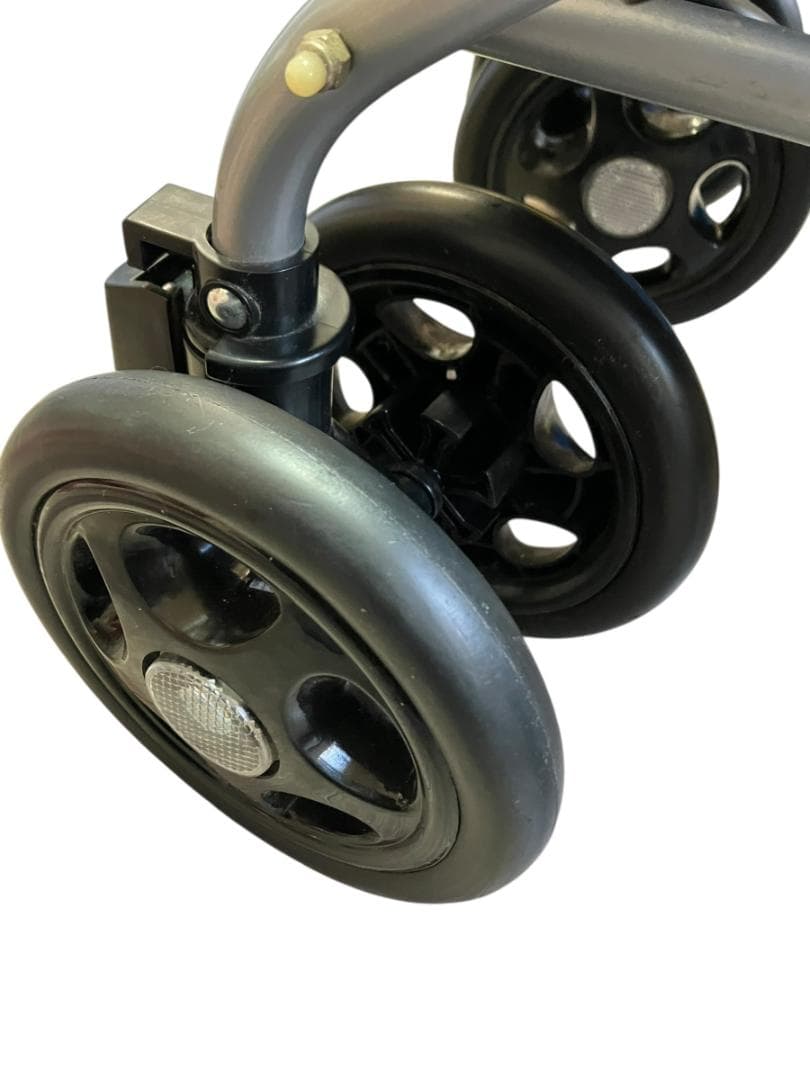 TacaoF シルバーカー ビオラブルー 未使用 幸和製作所　歩行器　押し車