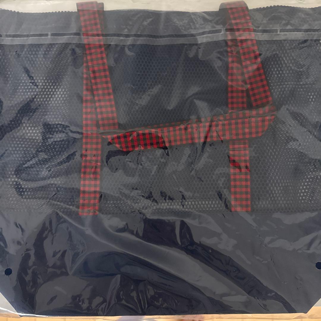 ファミリア・３月ノベルティ メッシュバック