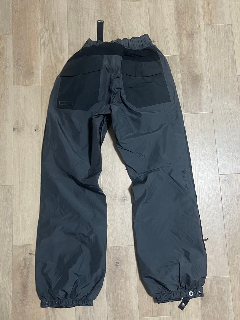 男女兼用 BURTON GORE-TEX スノーボード カーボネート パンツXS