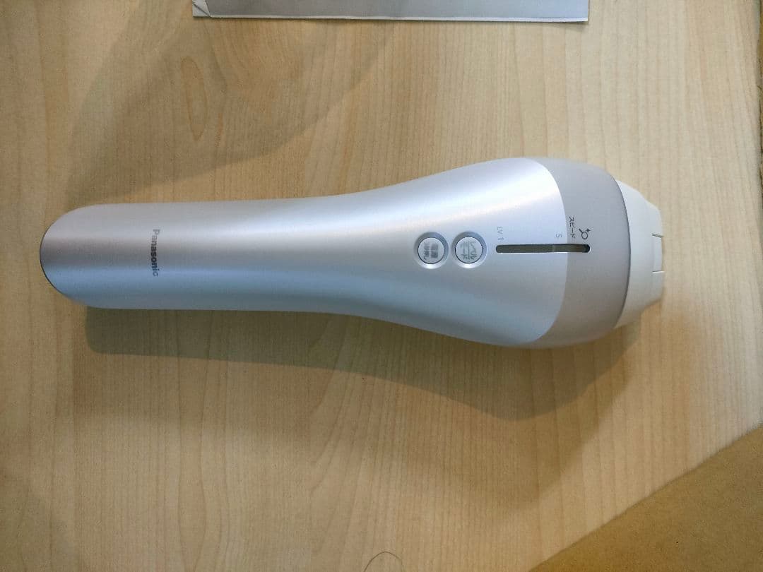 【本体美品】Panasonic ES-CWP82 光脱毛器