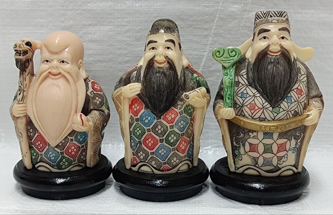 中国　三神福録寿　桃仙人　樹脂製細密技巧架台付置物・縁起物　三神セット