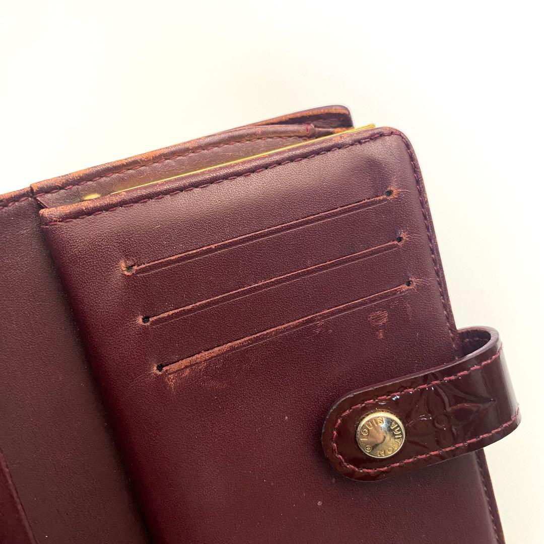 ルイヴィトン ヴェルニ ポルトフォイユ ヴィエノワ がま口 二つ折り財布 財布