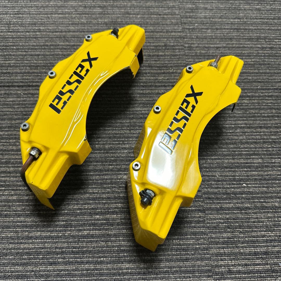 ハイエース　Essess イエローブレーキキャリパーカバー