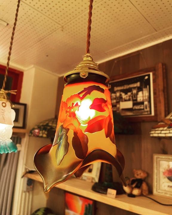 美品 天井照明 ガレ風ランプ ガレ調 アンティークランプ
