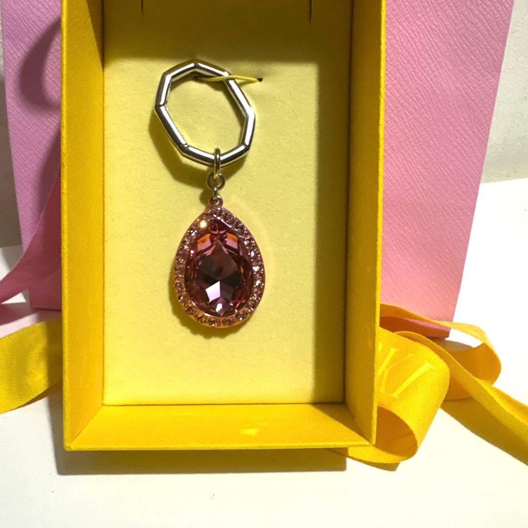 SWAROVSKIスワロフスキーキーリングペアカットプレゼントラッピングセット
