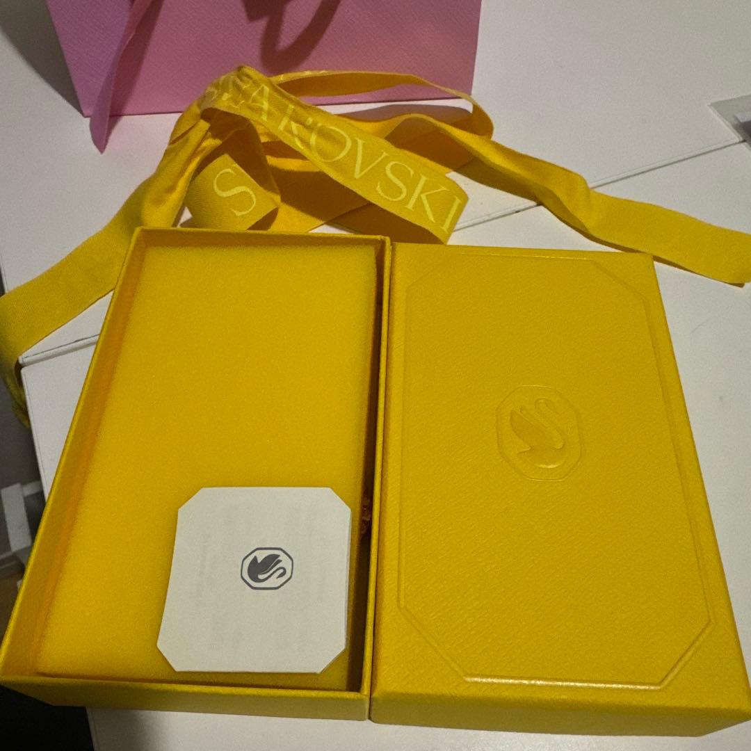 SWAROVSKIスワロフスキーキーリングペアカットプレゼントラッピングセット