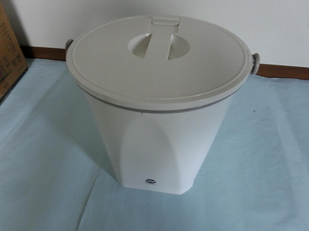 【新品同様】WASHBOY ウォッシュボーイ TOM-12W 小型洗濯機