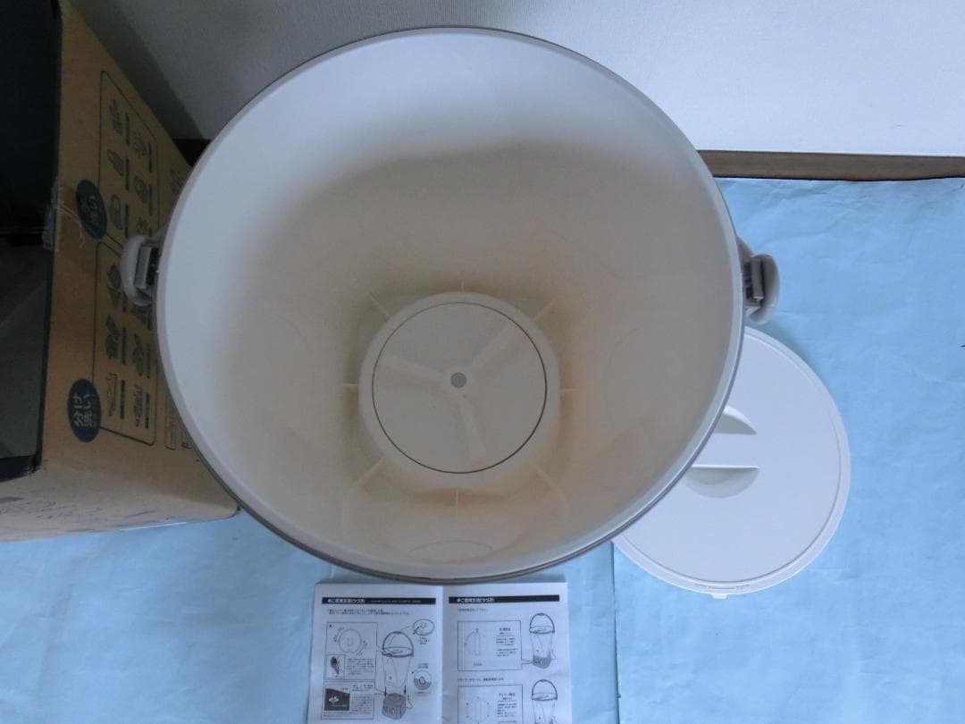 【新品同様】WASHBOY ウォッシュボーイ TOM-12W 小型洗濯機