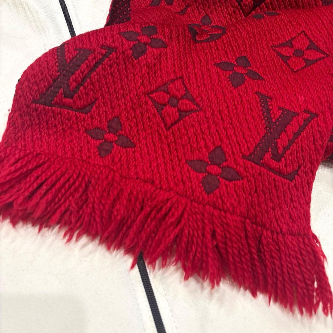 美品　ルイヴィトン　エシャルプ ロゴマニア モノグラム シルク混マフラー