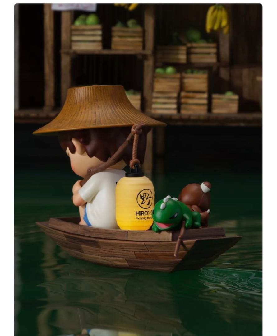 Hirono popmart タイ　サイアムスクエア店　非売品おまけつき