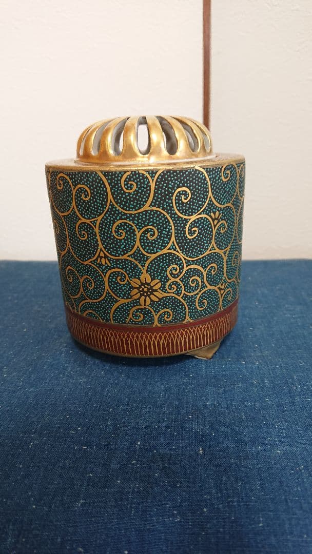 竹隆作 青粧香炉(九谷焼)一点限り期間限定値下げ