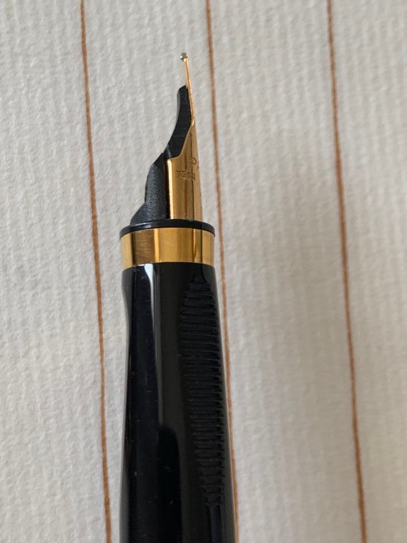 Parker（パーカー） Premier 万年筆 18K