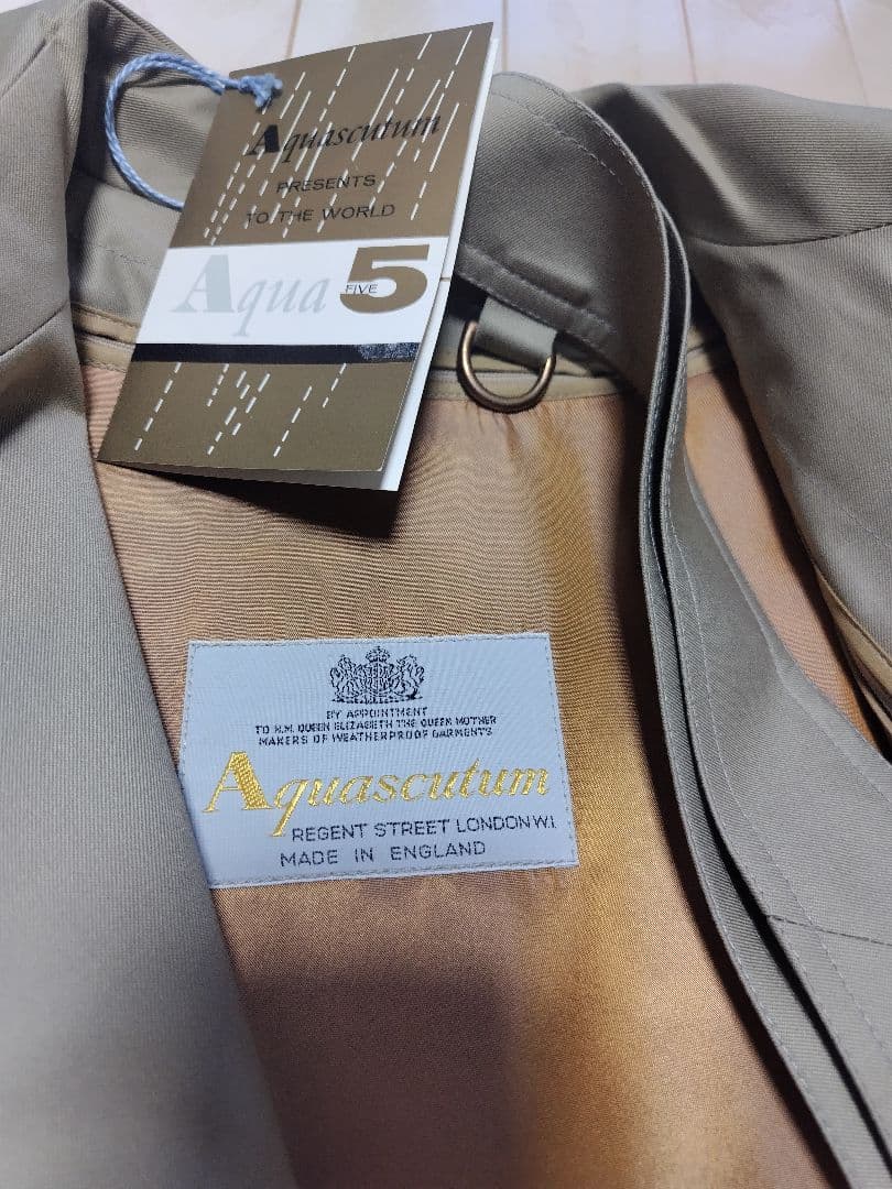 未使用 レディースML アクアスキュータム トレンチコート