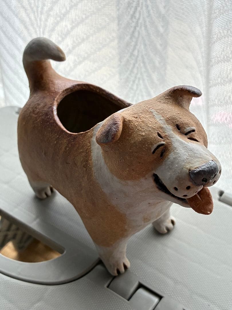 かとうゆみさん　犬モチーフ　多肉鉢　植木鉢