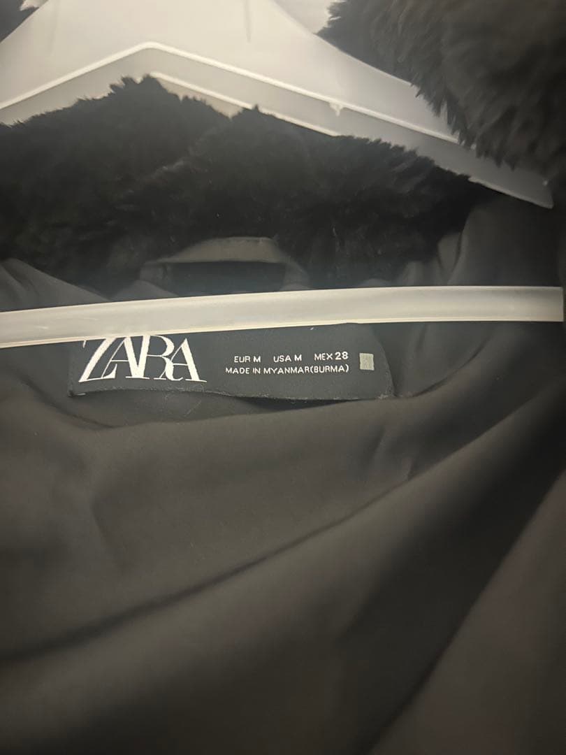 ZARA 撥水ウィンドブレーカーフード付きダウンジャケット M