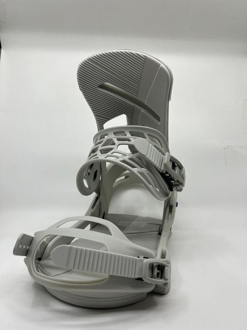 【新品】BURTON MISSION 24-25モデル　最安値