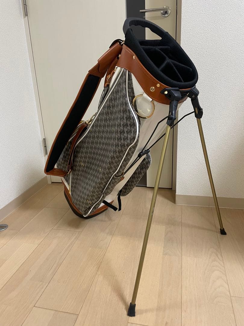 レザレクション パーヴォー スタンドキャディバッグ