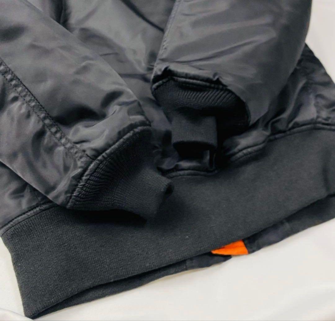 【美品】アビレックスリバーシブルブラックMA-1フライトジャケット（Lサイズ）