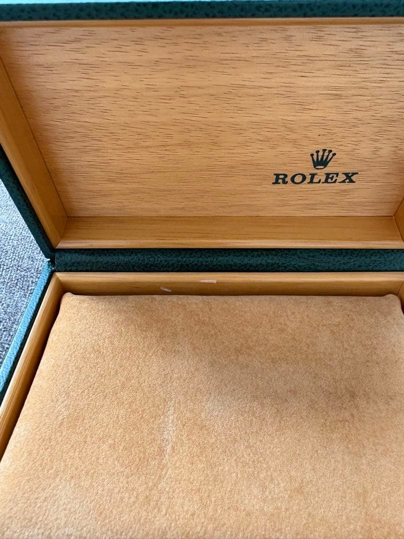 ROLEX EXPLORER 緑色レザー木製ケース