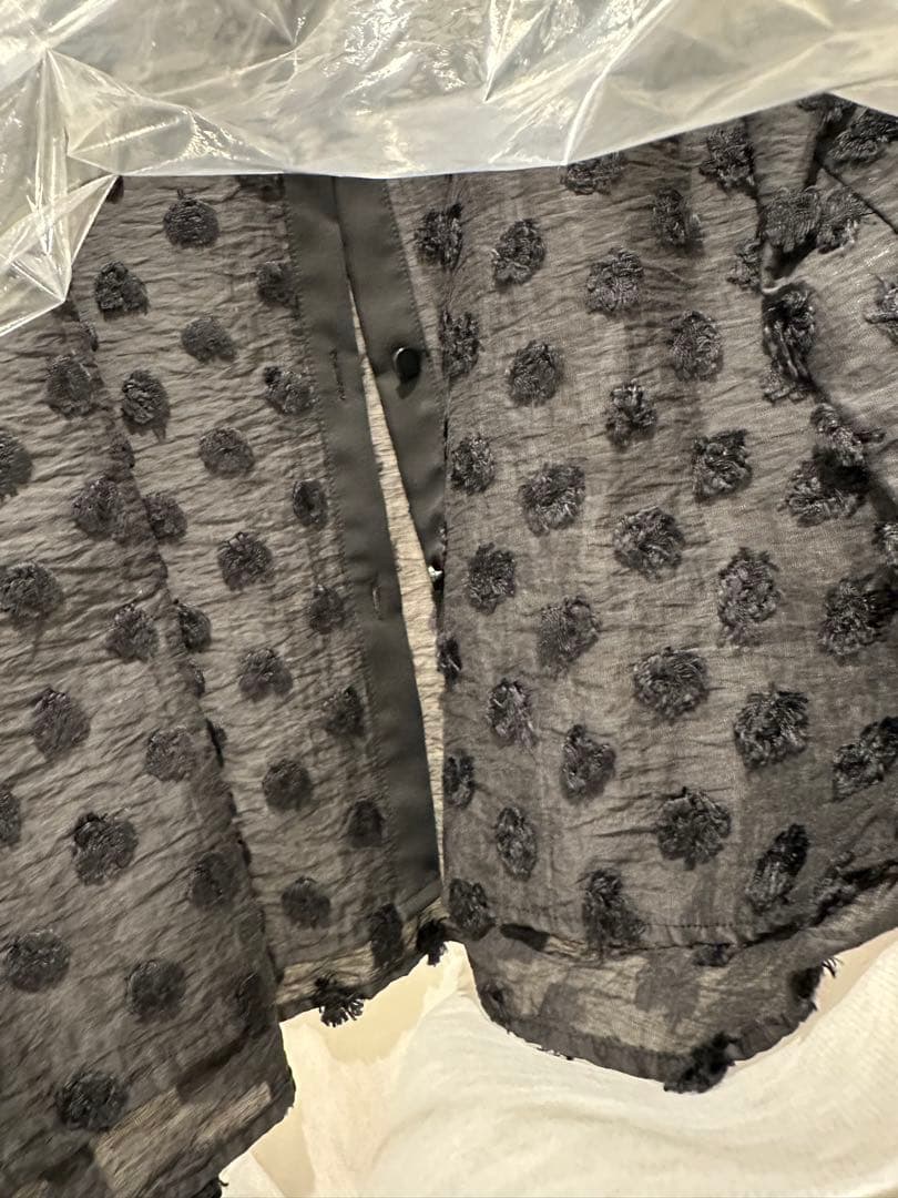 HIAND Fluffy dot shirt 黒　【未使用に近い】