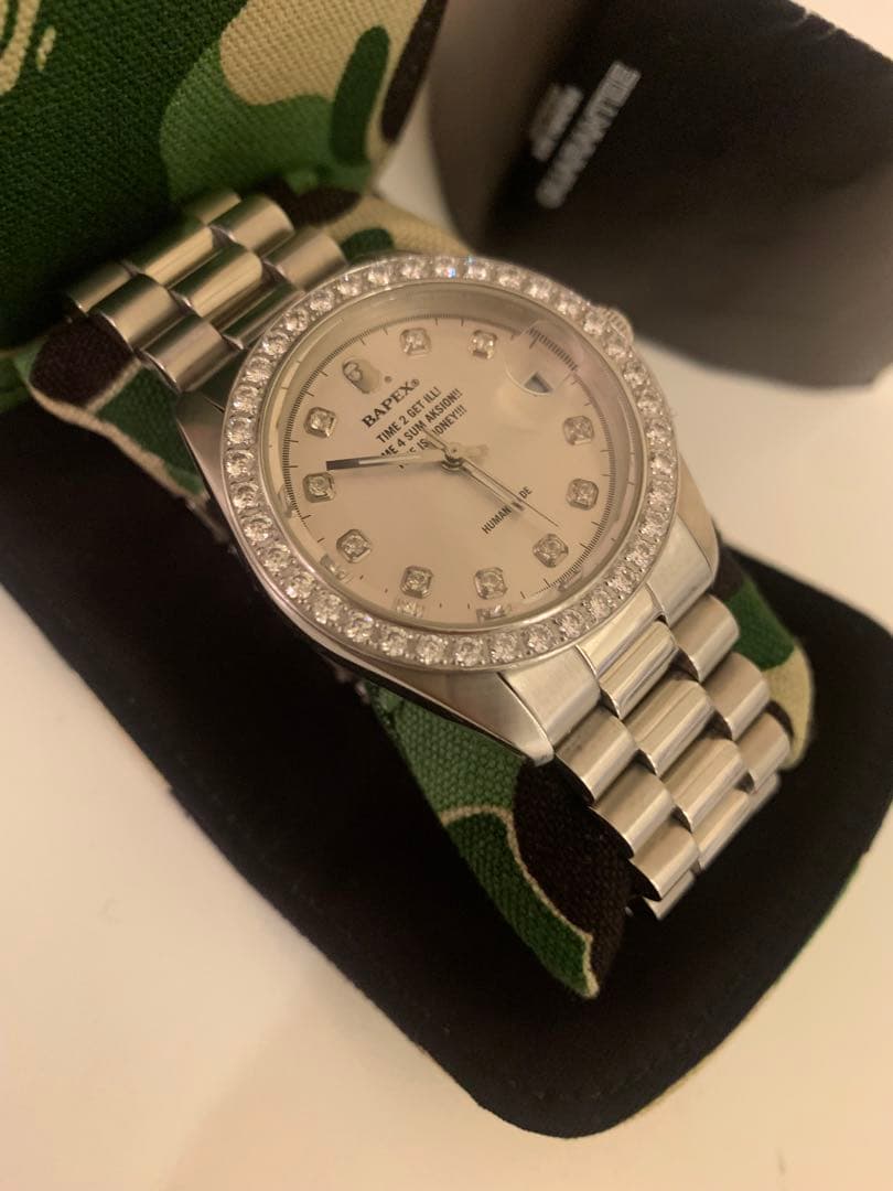 ciscodesu1さま ＢＡＰＥＸ　ラインストーン　腕時計