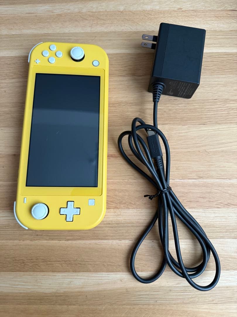 【美品】Nintendo Switch Lite イエロー 本体 充電器付き