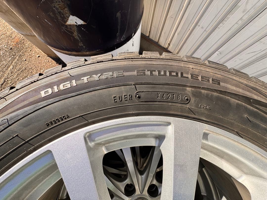 ダンロップスタッドレスホイールタイヤセット 17インチ