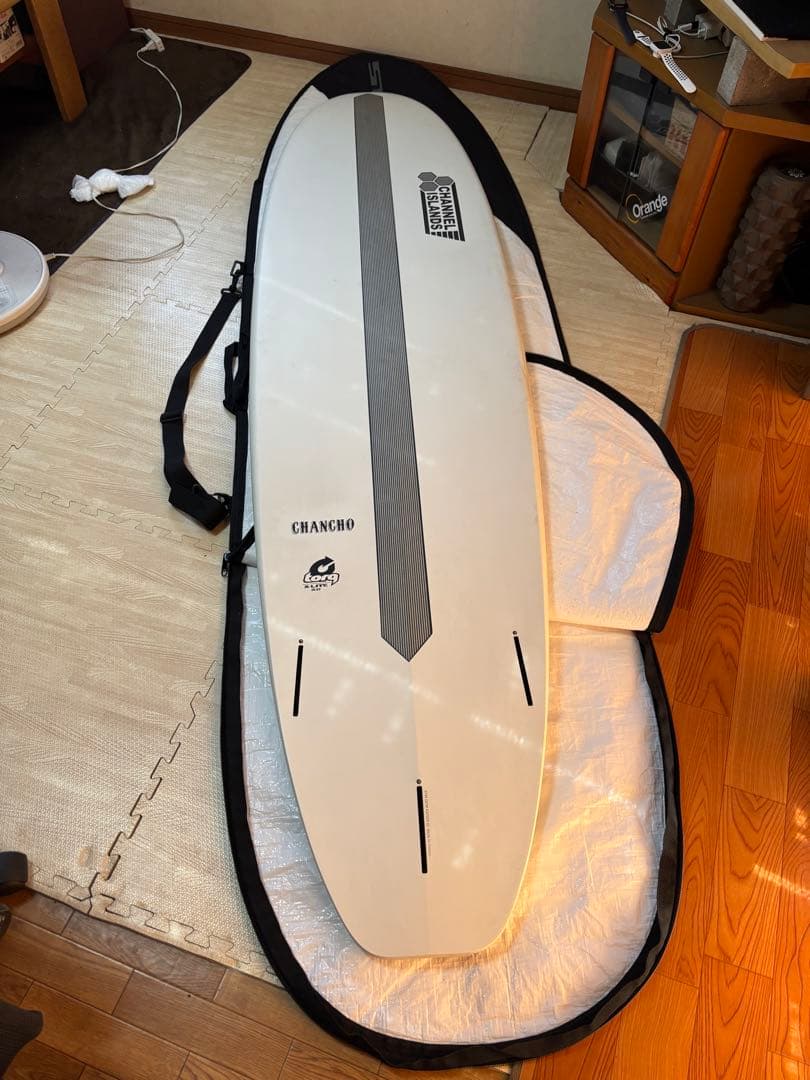 CHANCHO ７.６サーフボード 3フィン ケース付き