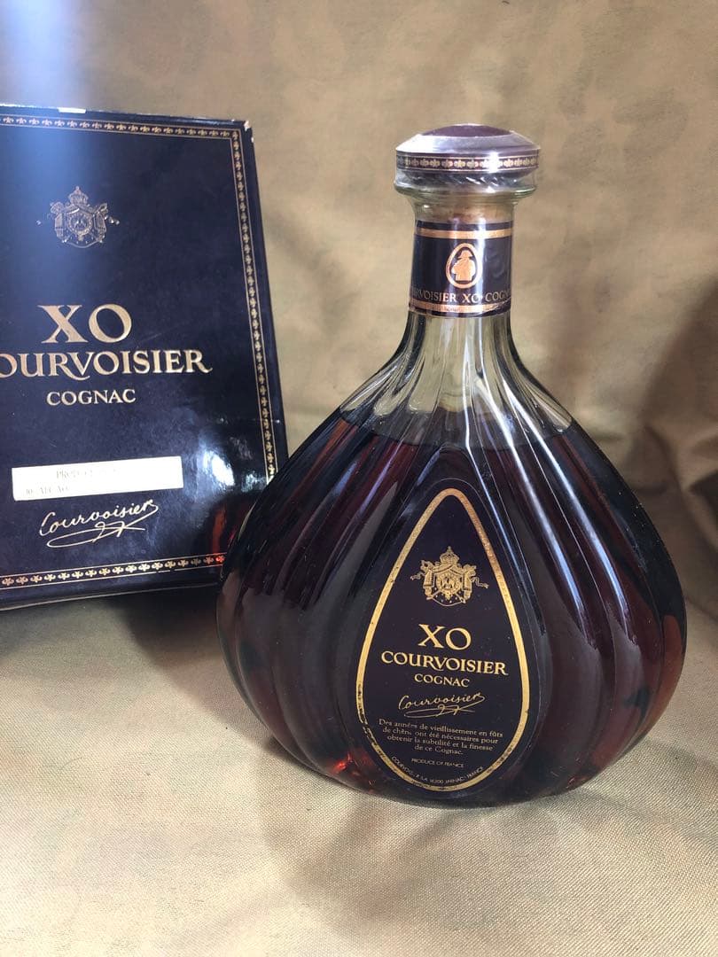 COURVOISIER XO COGNAC ブランデー