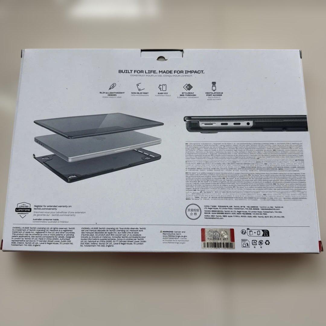 Tech21 Evoshell MacBook Pro 14インチ用