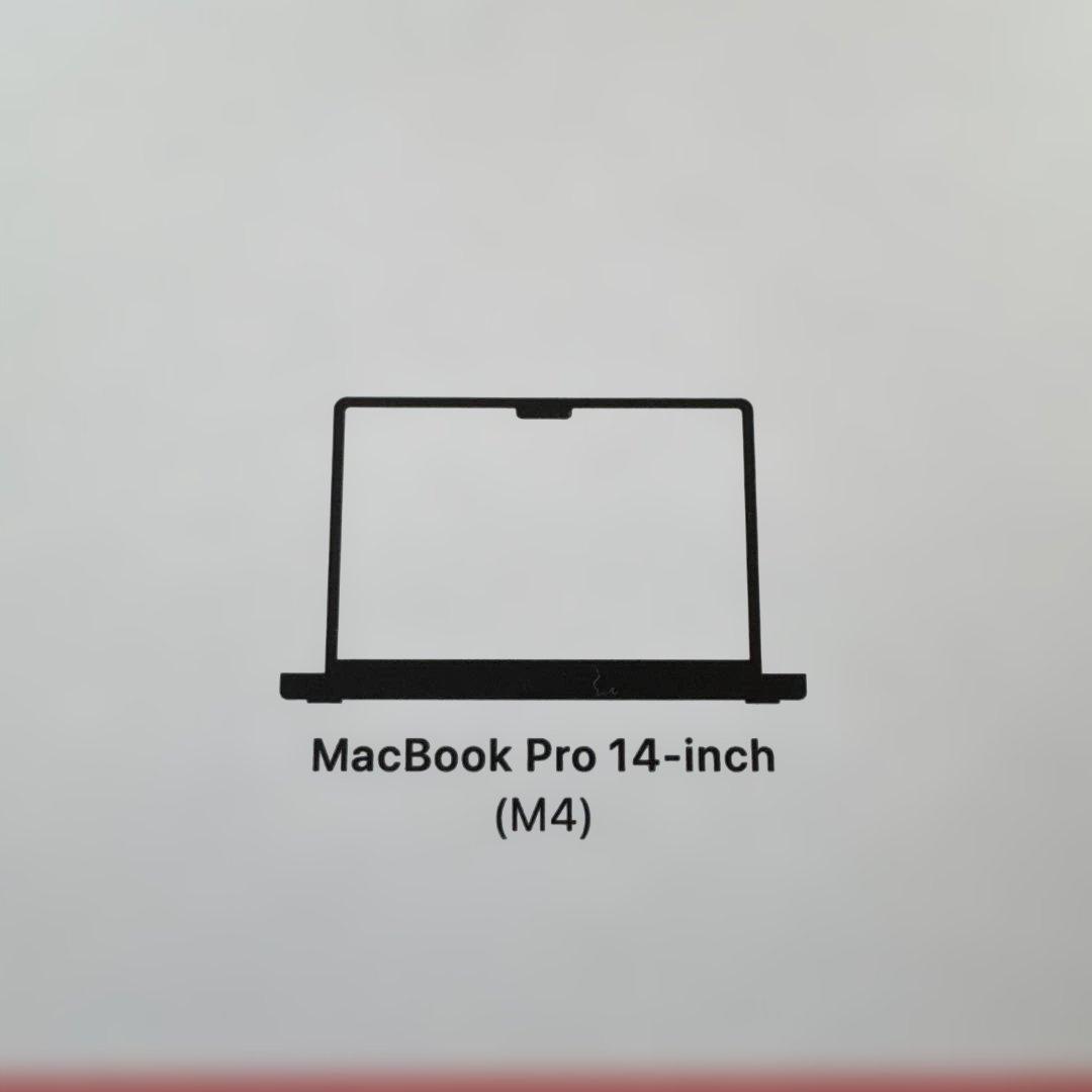 Tech21 Evoshell MacBook Pro 14インチ用