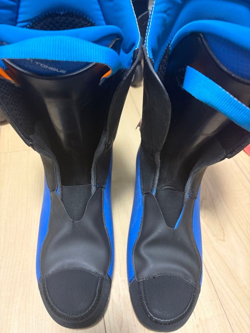 LANGE RS 130 スキーブーツ 青