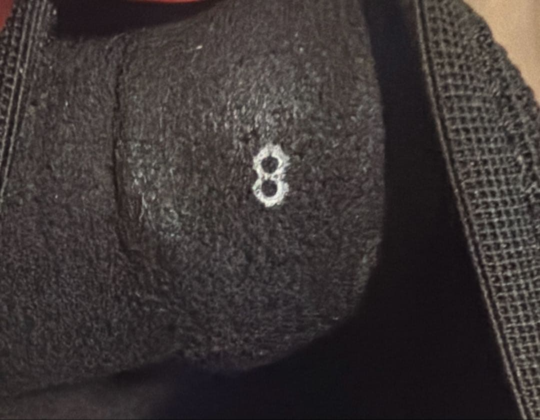 FENDI THINK スニーカー ブラック