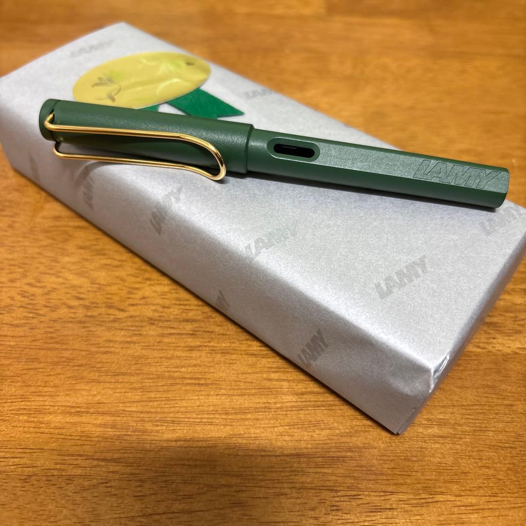 値下げ中　ラミーサファリ　限定440本　フィールドグリーン　14金