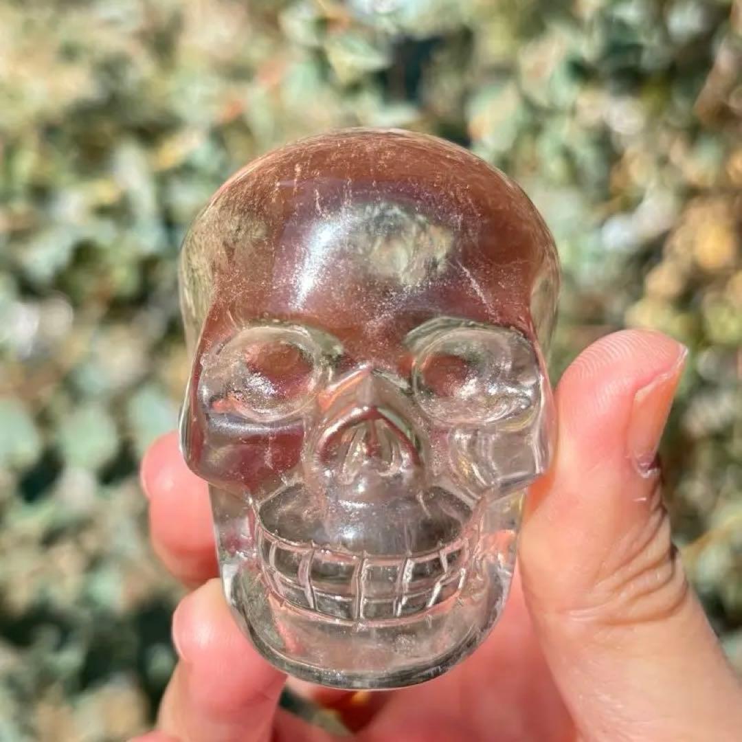 ブラジル　ミナスジェライス州　少しスモーキー　スカル　透明感　うるうる