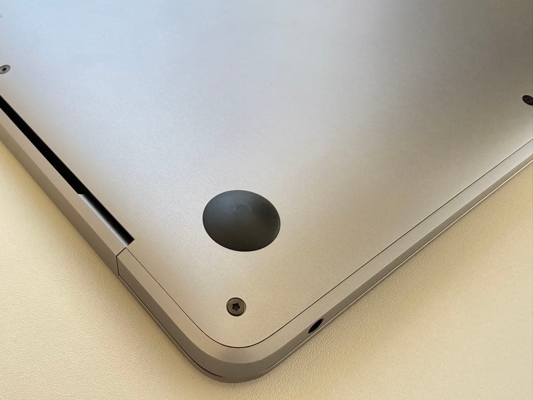 MacBook本体 MacBook Air M1 2020 8GB/256GB