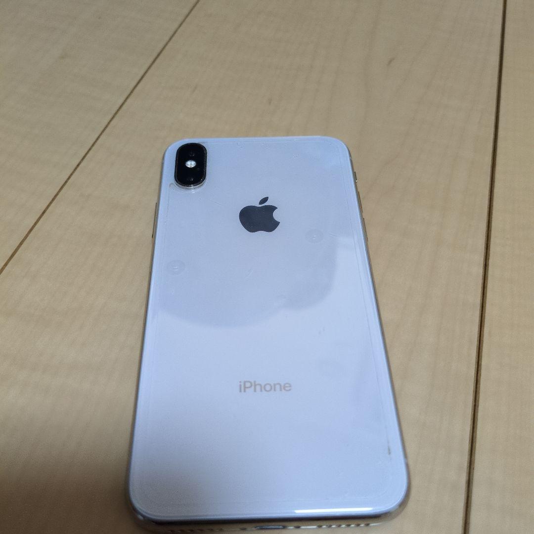 A*a様 Apple iPhone X シルバー SIMフリー