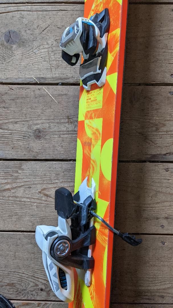 スキー 196 VOLKL Three 3 + Marker Griffon