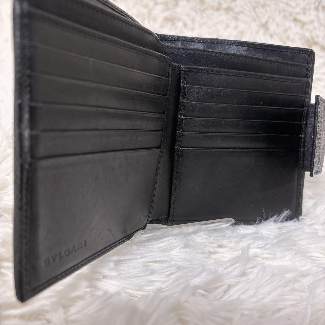 ブルガリ　ロゴクリップ　折財布　フラップ　ブラック
