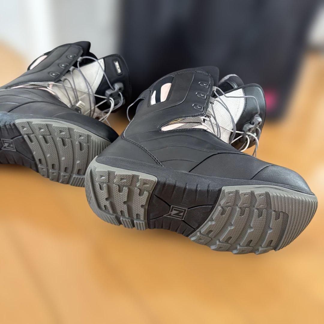 NITRO スノーボードブーツ 収納バッグ付き　24.5cm