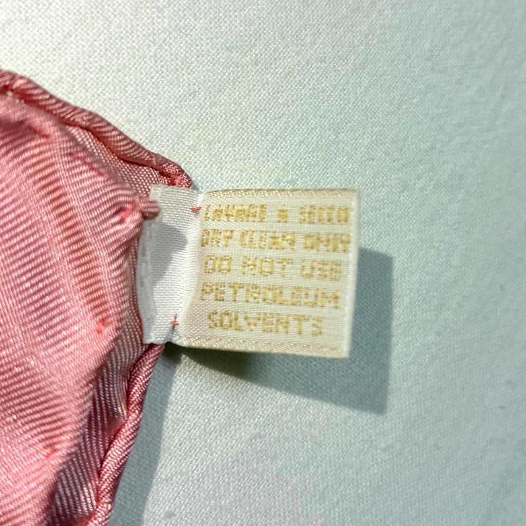 GUCCI グッチ　スカーフ　大判　花柄　ピンク　新品未使用