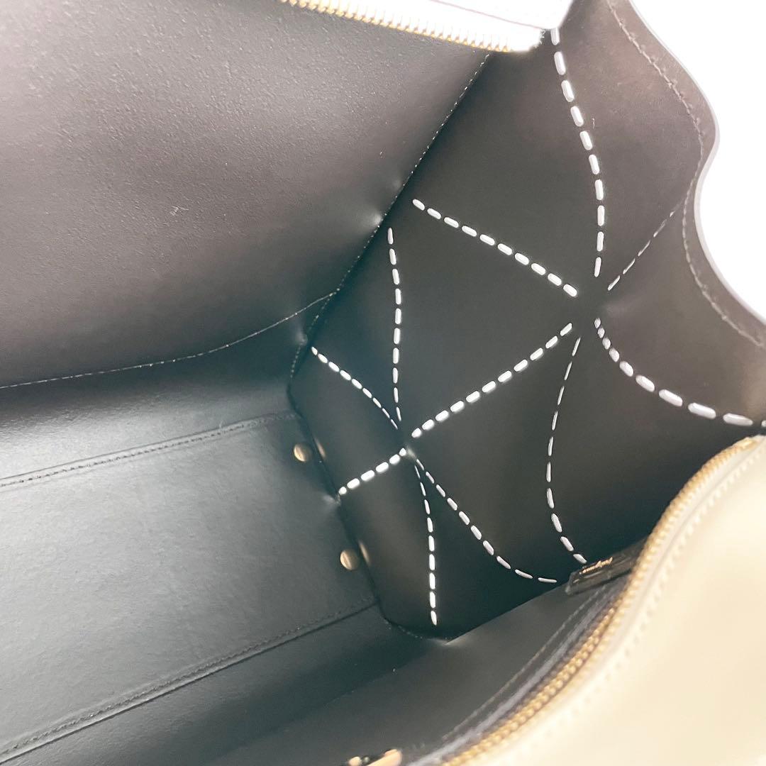 サルヴァトーレ フェラガモ トートバッグ エイミー ガンチーニ レザー 新品保管