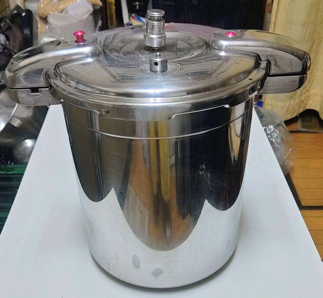 【最終値下げ】ワンダーシェフ 業務用両手圧力鍋 20L NPDC20