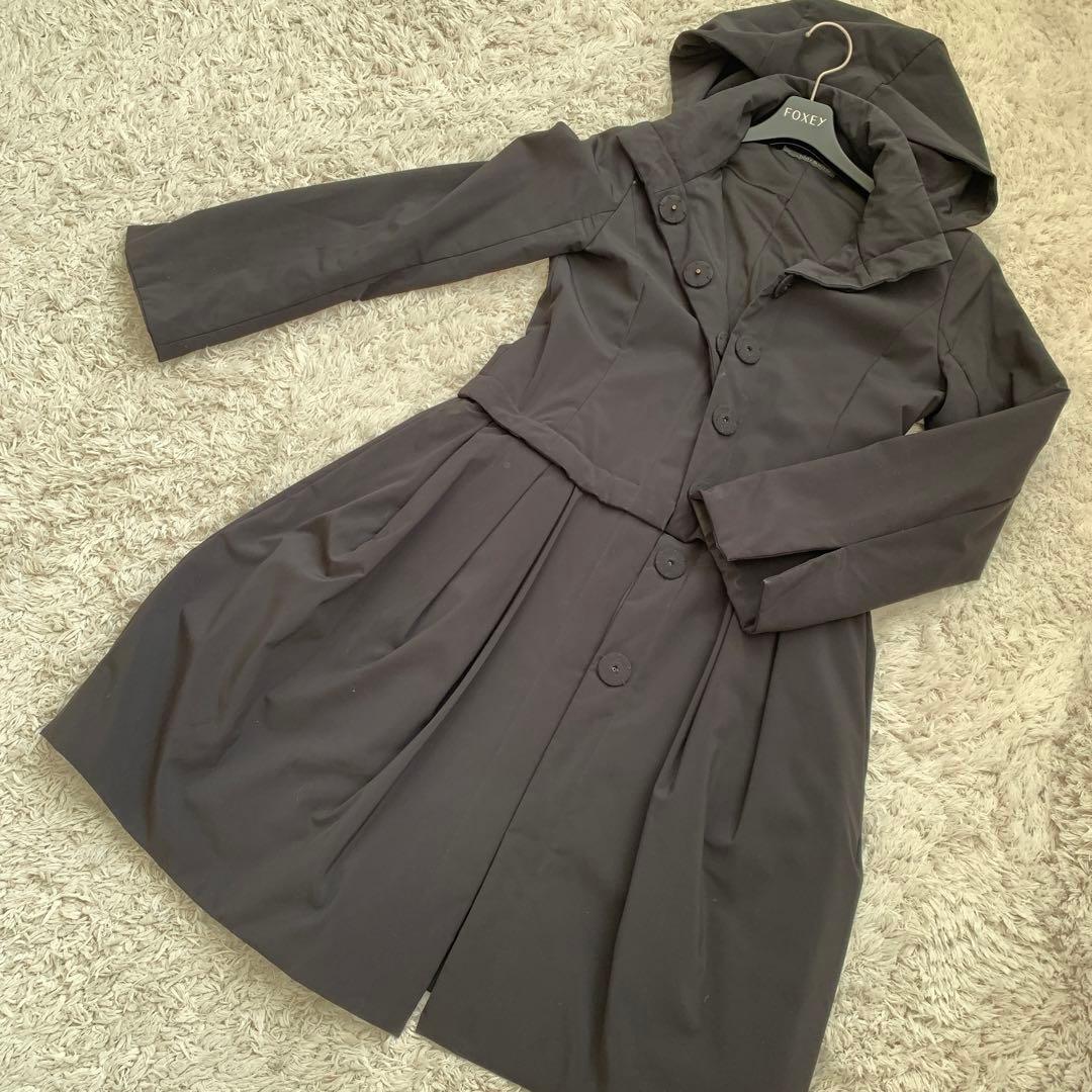 フォクシーニューヨーク　中綿 2WAYコート　38 ブラック