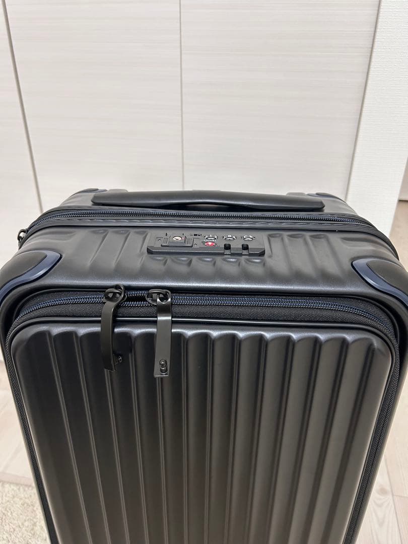 CARGO AiR STANDブラック 35L 機内持ち込み半額以下