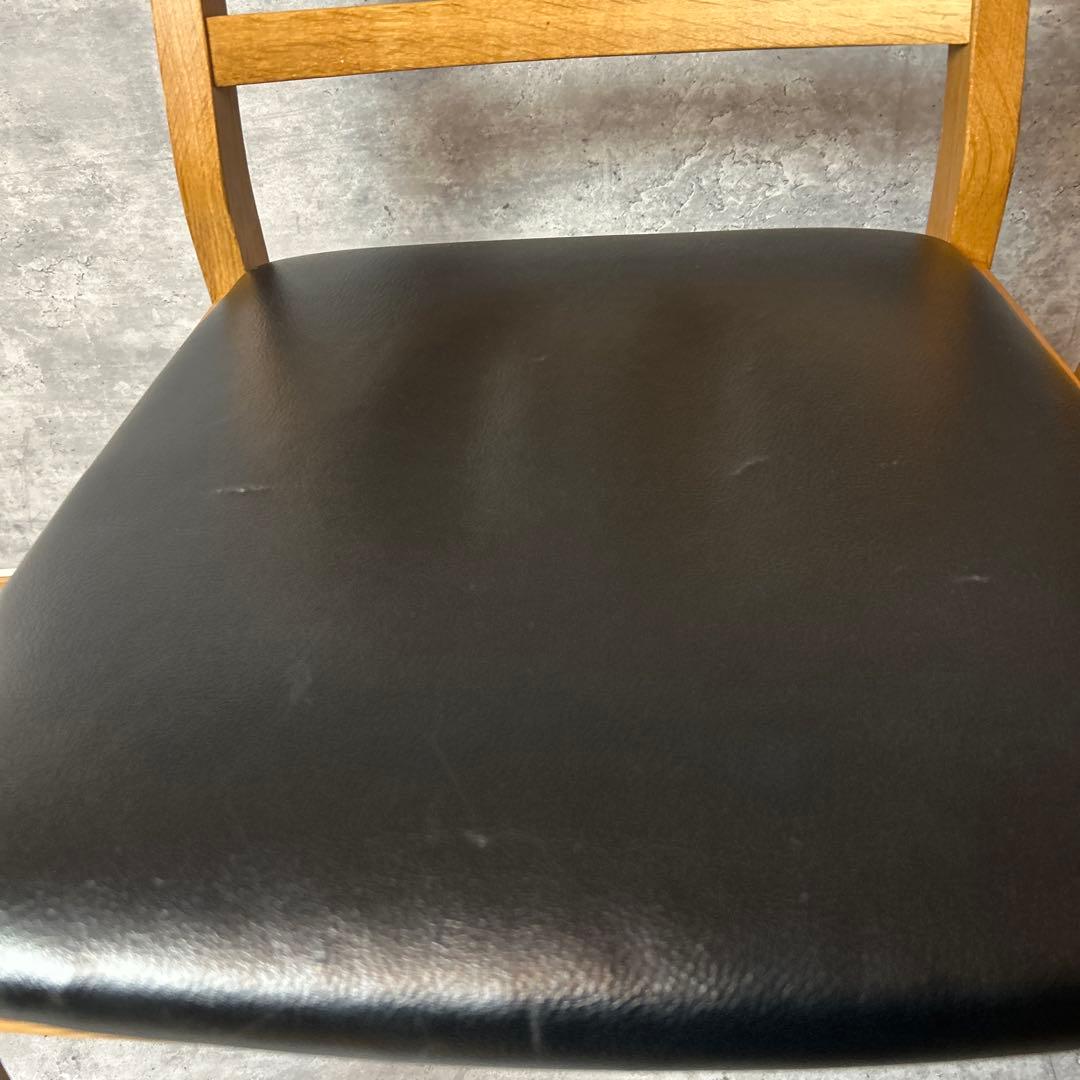 大塚家具　IDC　ダイニングチェア　シネマ　天然木 2脚セット