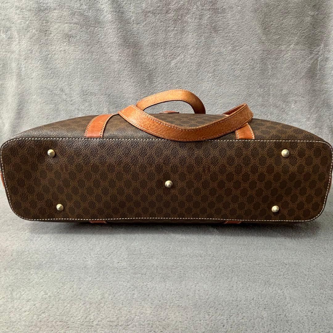 【美品】 CELINE トートバッグ 肩掛け マカダム柄 A4収納 レザー